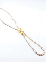 שרשרת עניבת פנינים וקוביות