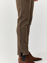 מכנסיים בורדוקס