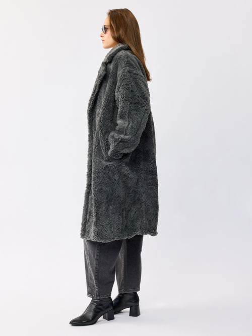 מעיל פרווה קאי