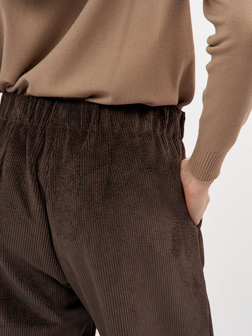 מכנסיים פינו