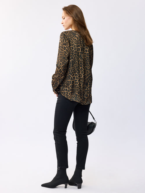 חולצה לינוי