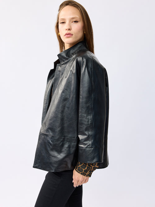 ז'קט עור פרלה