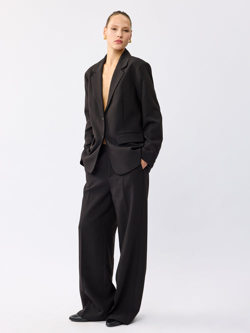 ג'קט אלמירה