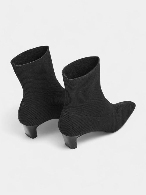 מגף עקב קרליין