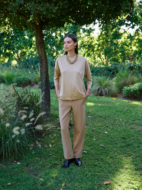 חולצת טי קורינה