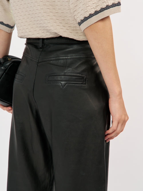 מכנסי עור סאשה