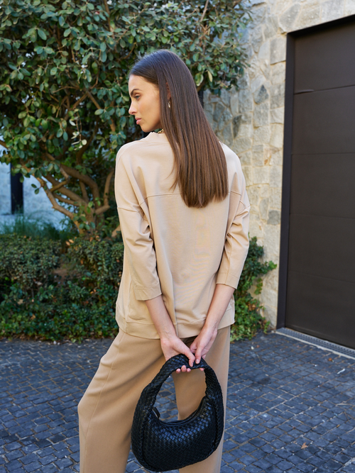 חולצת טי קורינה