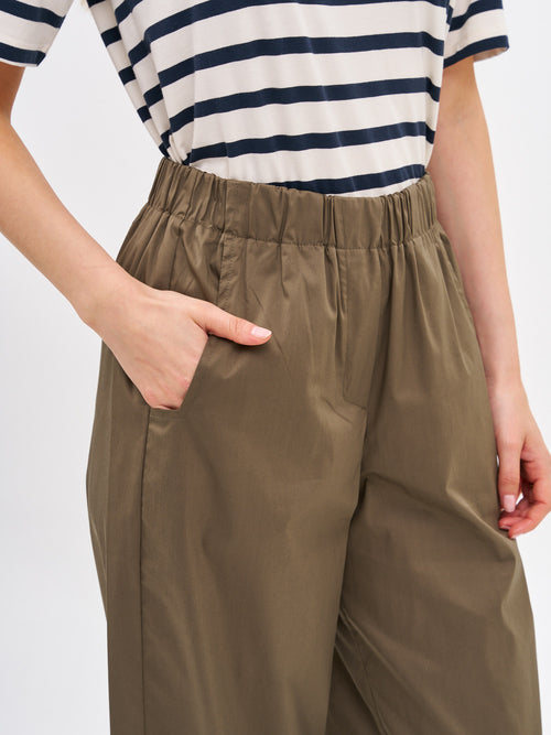 מכנסי פאביו