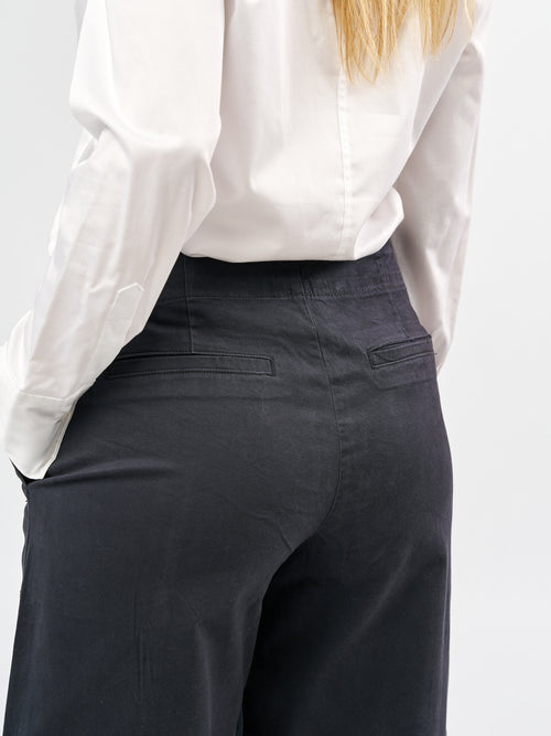 מכנסי דורלי