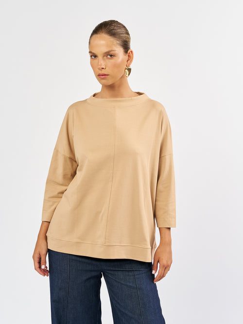 חולצת טי קורינה