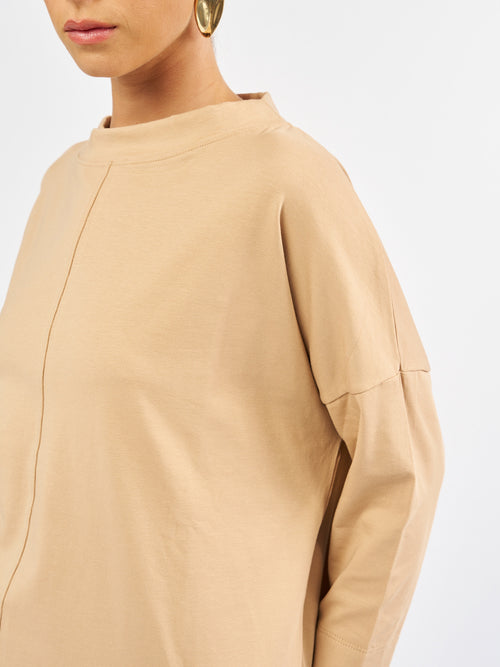 חולצת טי קורינה