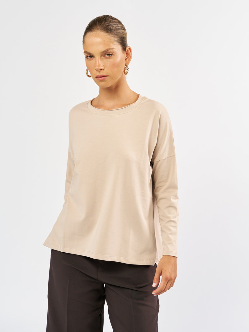 חולצת טי אלאיה